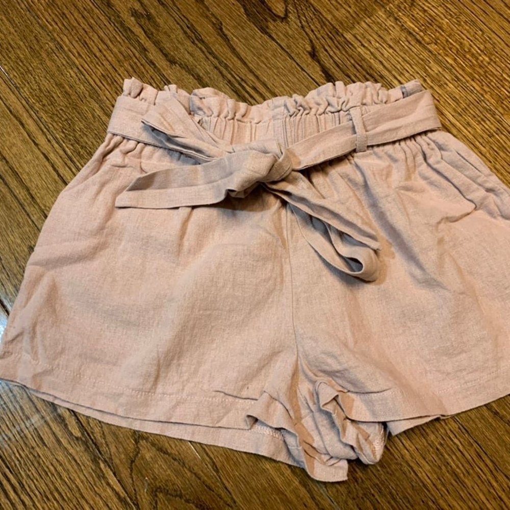 Pink Linen Paperbag High Rise Belt Shorts Size S